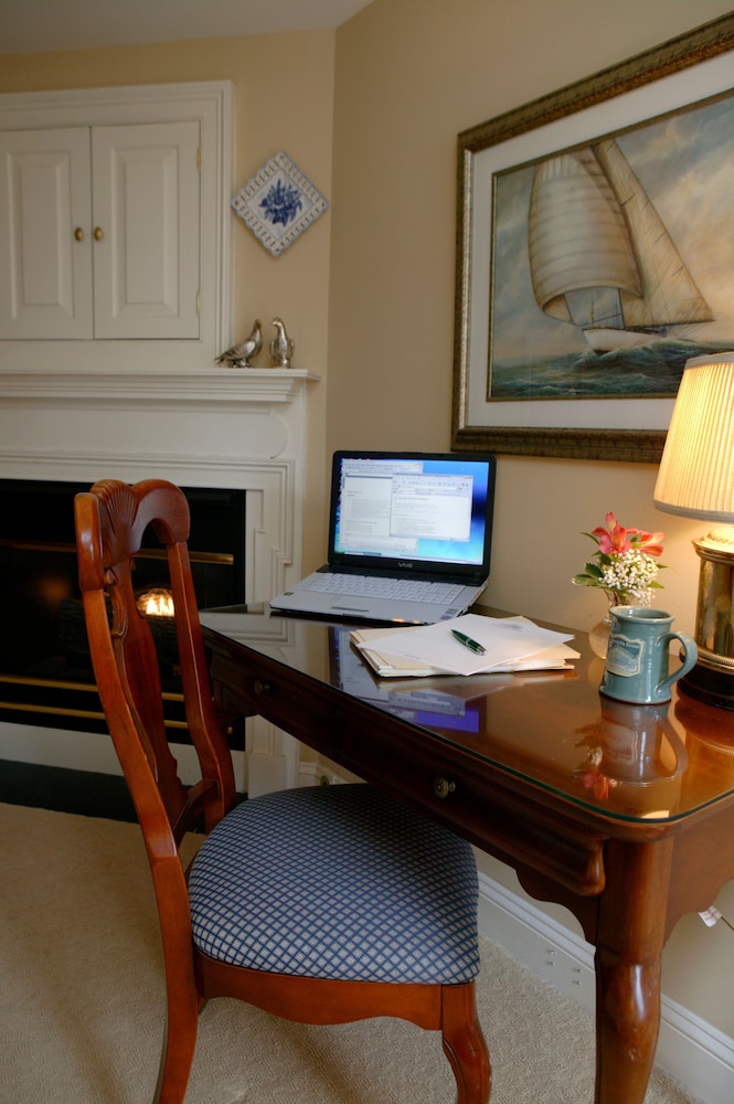 Luxury Room, 1 King Bed - Photo 2