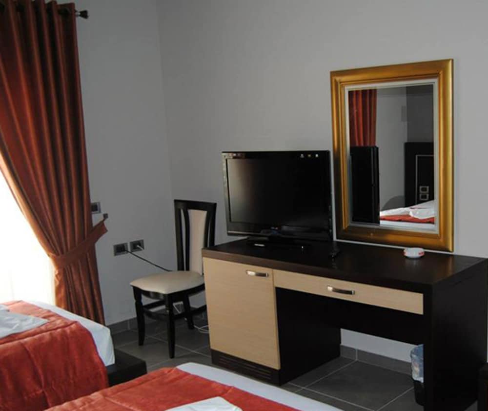 Triple Room, Balcony photo 2