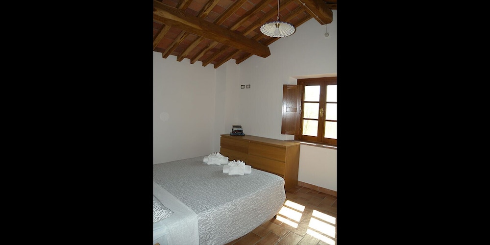 Traditional Duplex, 2 Bedrooms (Mimosa) photo 1
