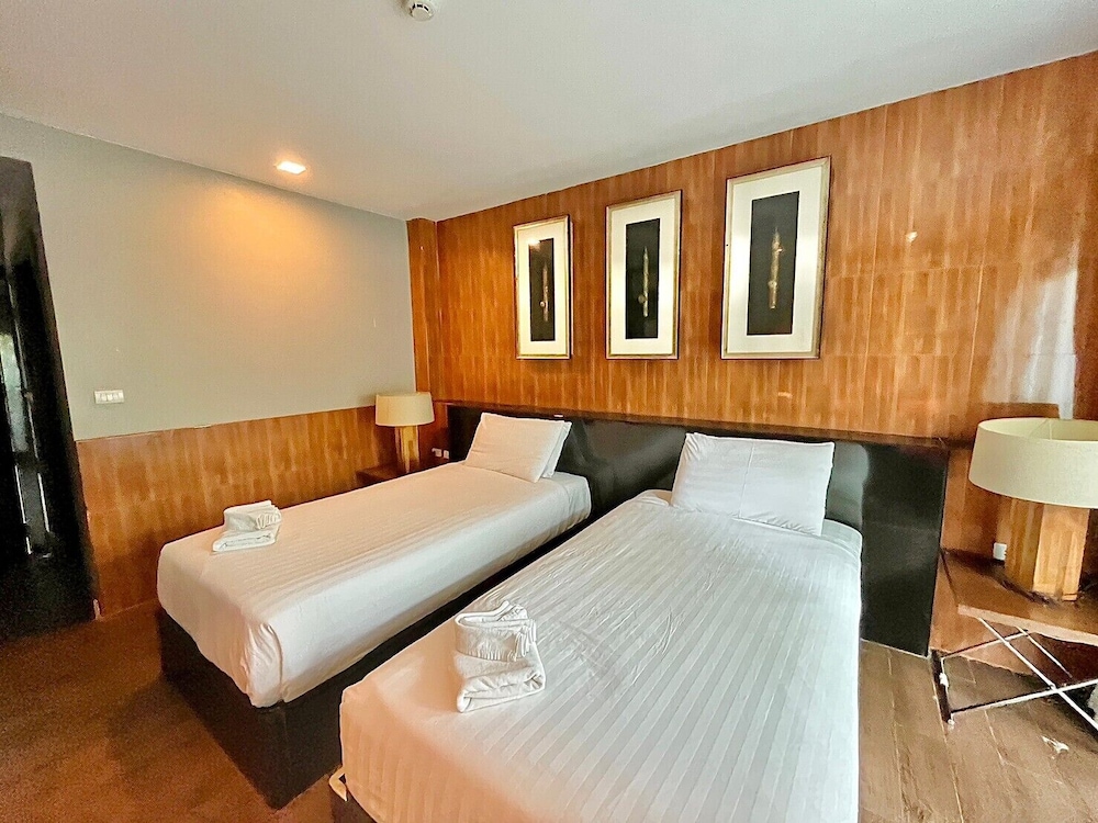 Deluxe Twin Room - Photo 5
