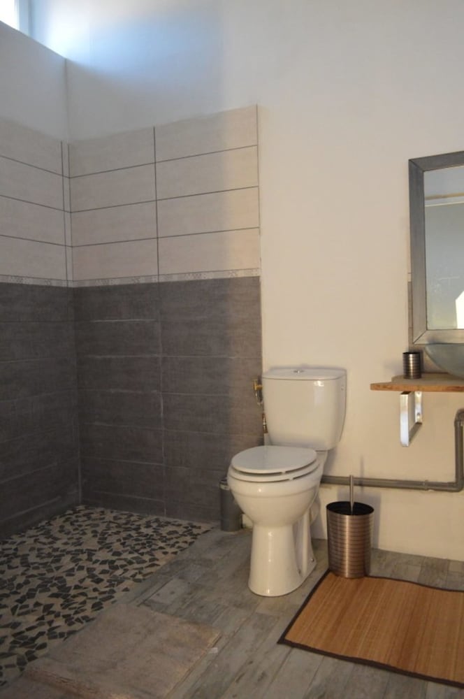Double Room (Accessible) photo 2