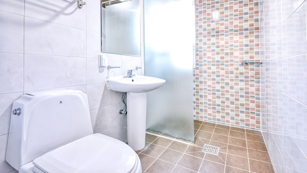Basic Room, 1 Bedroom (101(SPA)) - Photo 9