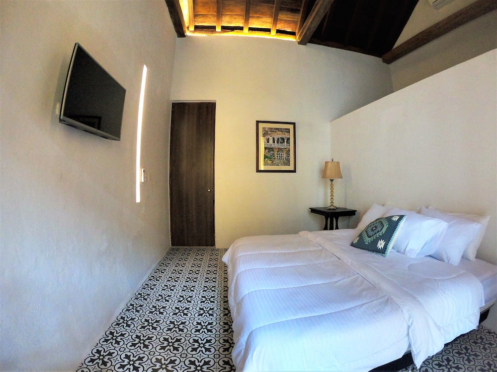Luxury Double Room, 1 Queen Bed photo 2