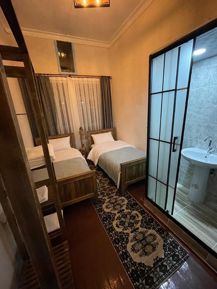 Economy Double Room, Patio