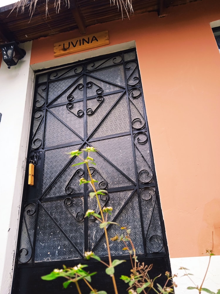 Family Double or Twin Room, Private Bathroom, Garden View (Uvina) photo 3
