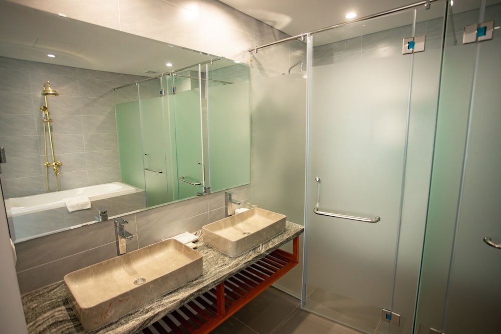 Family Suite - Photo 2