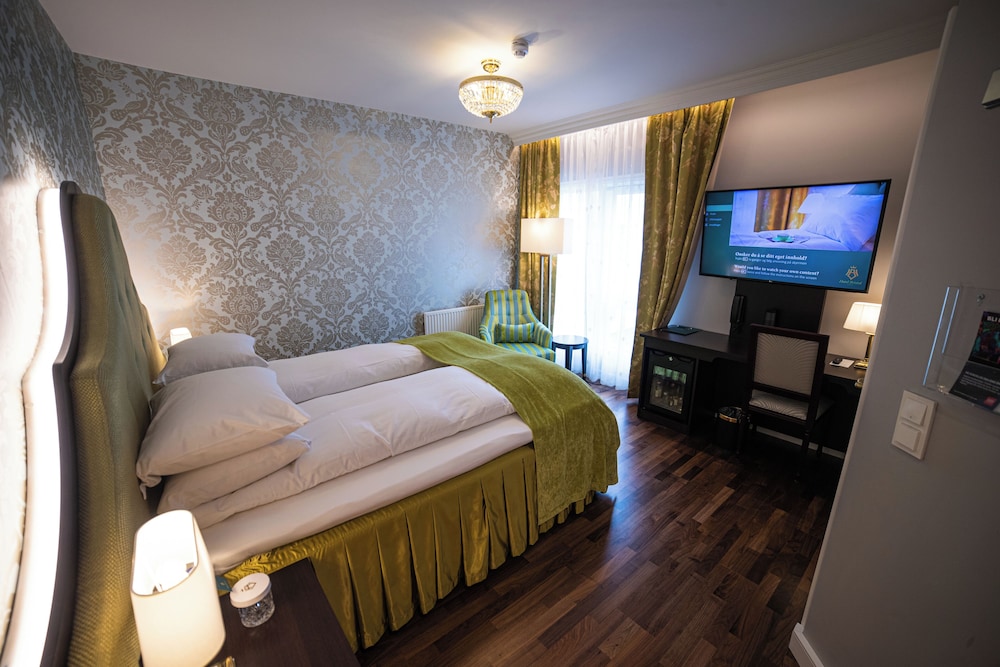Room, Accessible