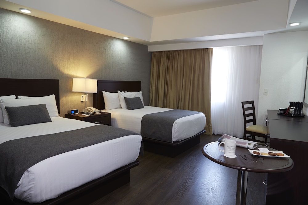 Standard Double Room - Photo 1