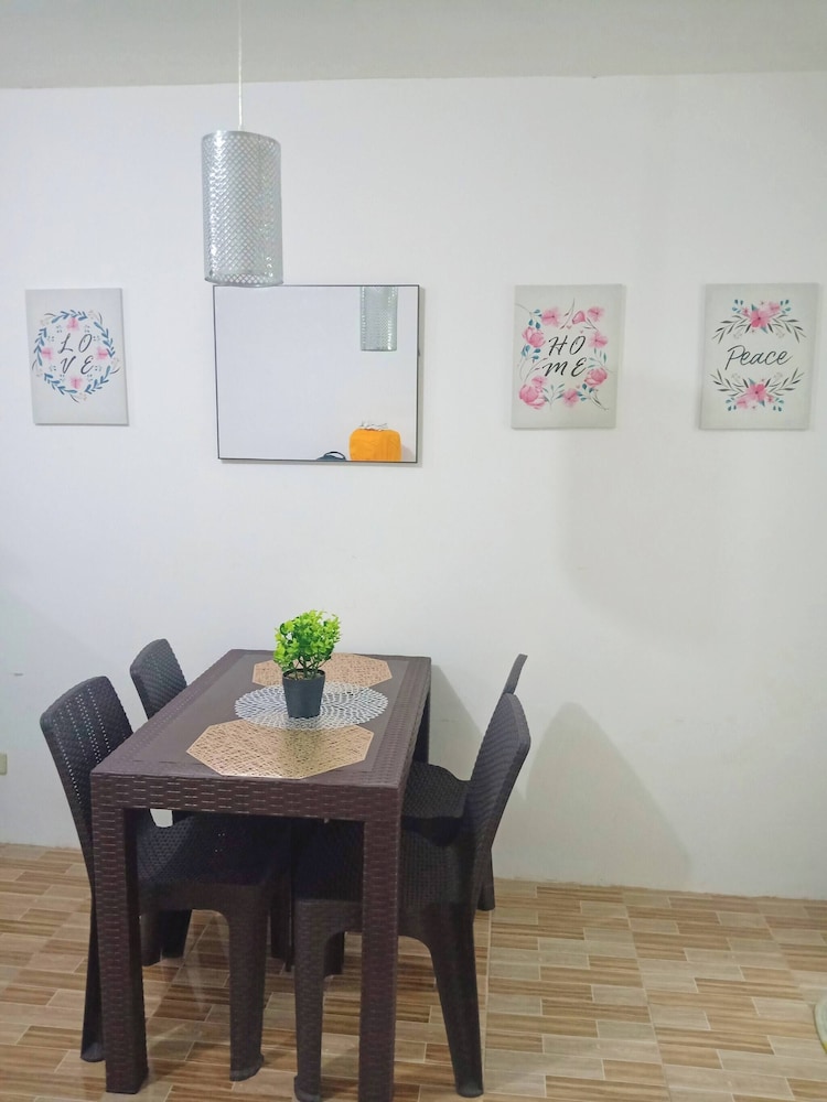 House, 1 Bedroom photo 3