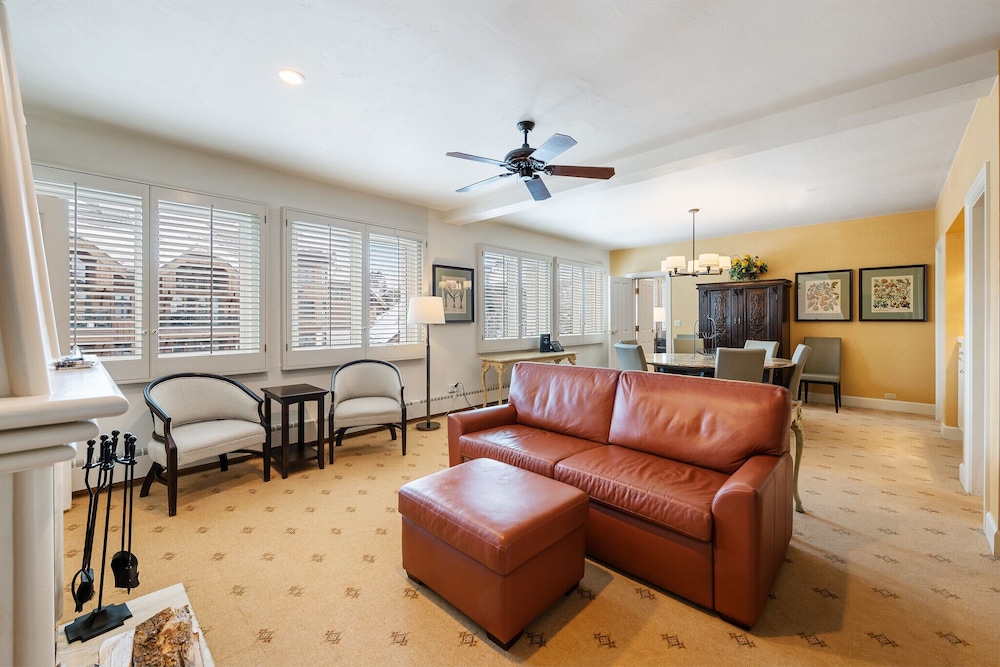 Presidential Suite, 2 Bedrooms, Kitchen photo 2