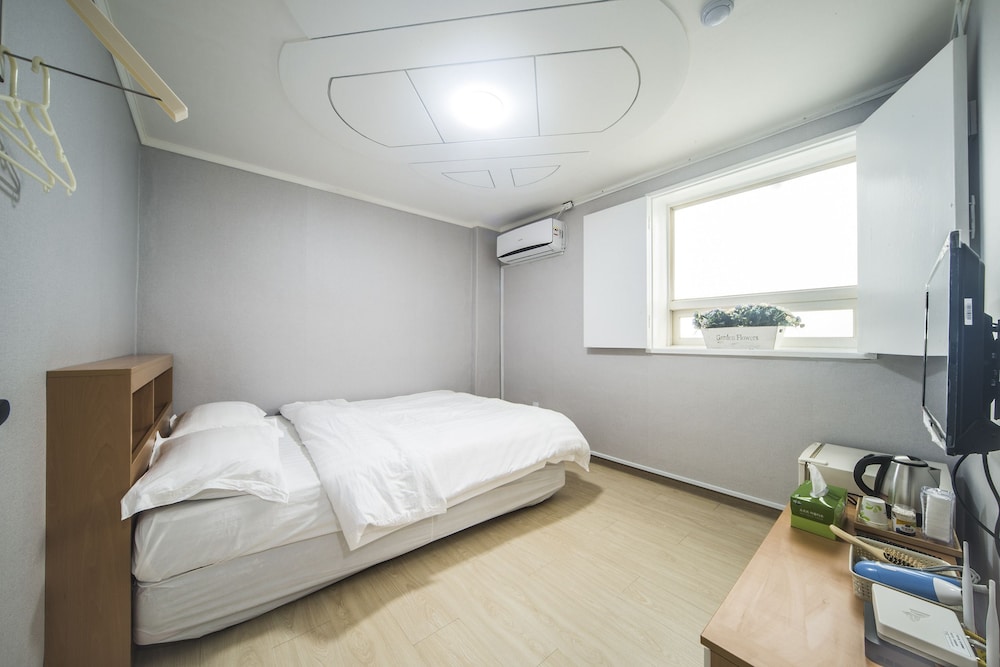 Standard Room (A) photo 3