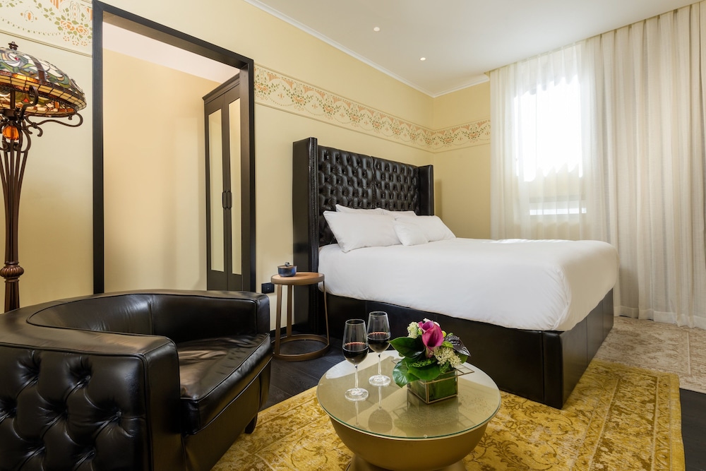 Executive Double Room - Photo 1