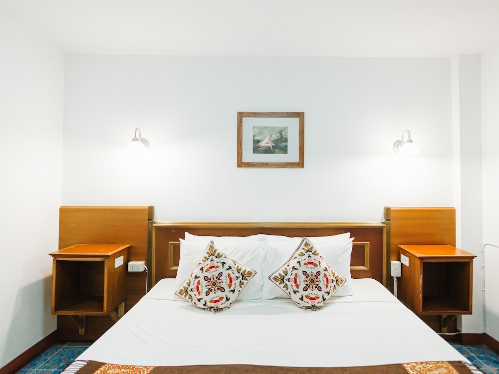 Small Room (no Balcony) - Photo 9