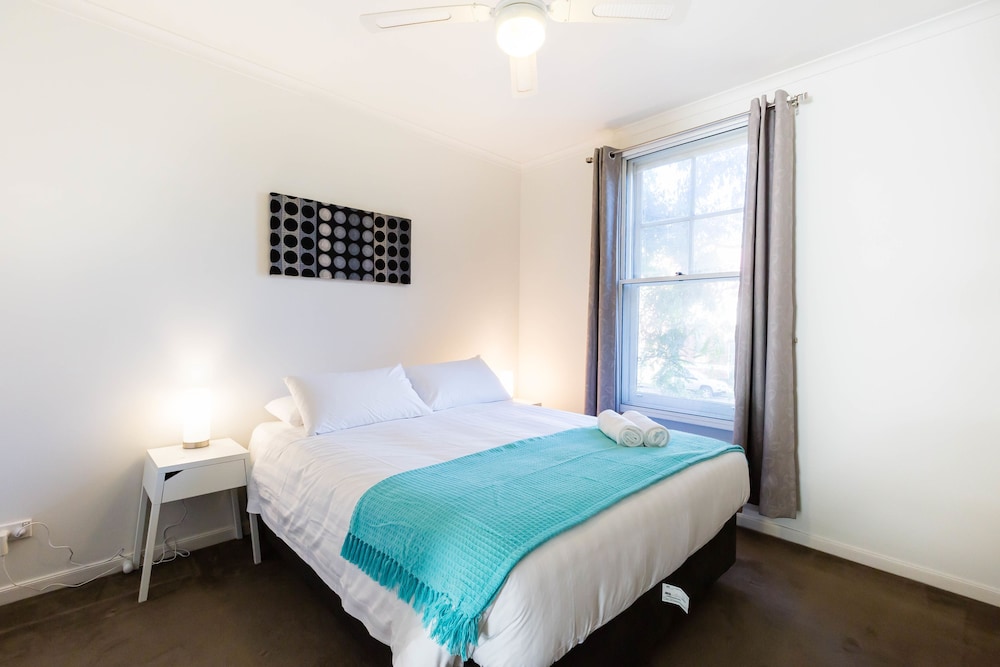 Basic Apartment, 1 Bedroom photo 3