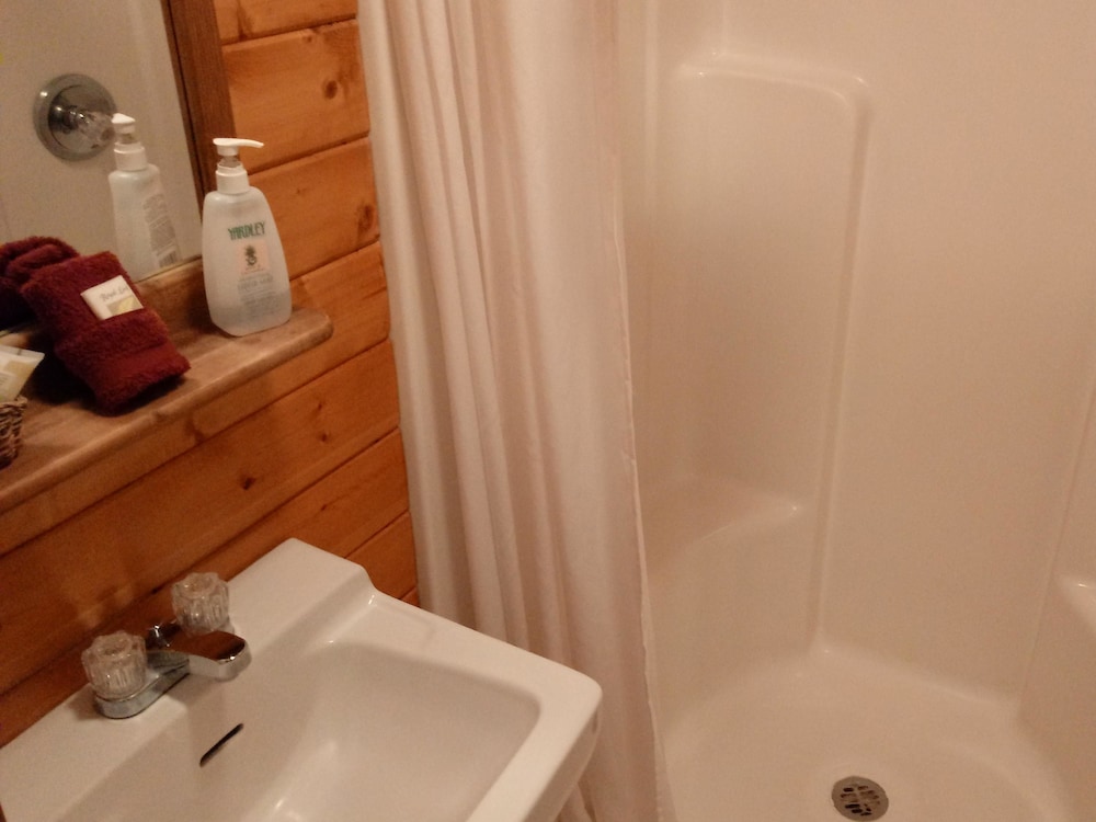 Standard Double Room, Ensuite (Qn04 Standard) photo 2
