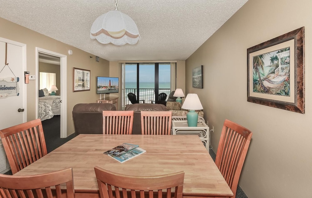 Condo, 1 King Bed with Sofa bed, Beach View photo 2