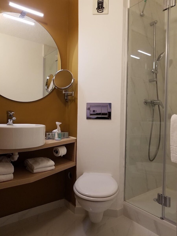 Superior Double Room - Photo 23