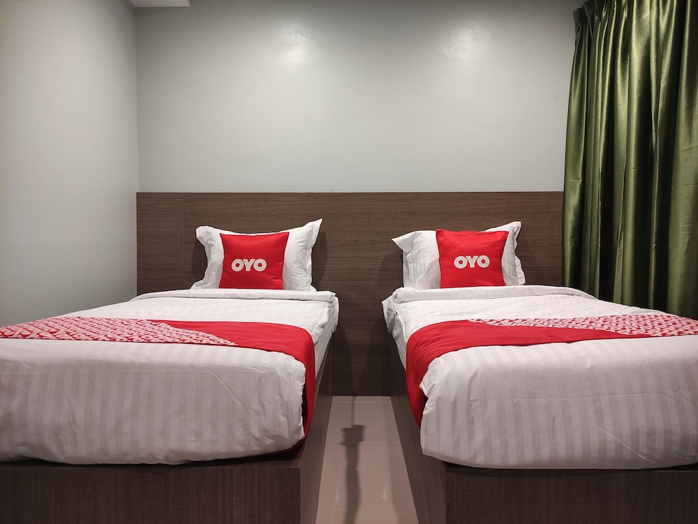 Standard Twin Room - Photo 10