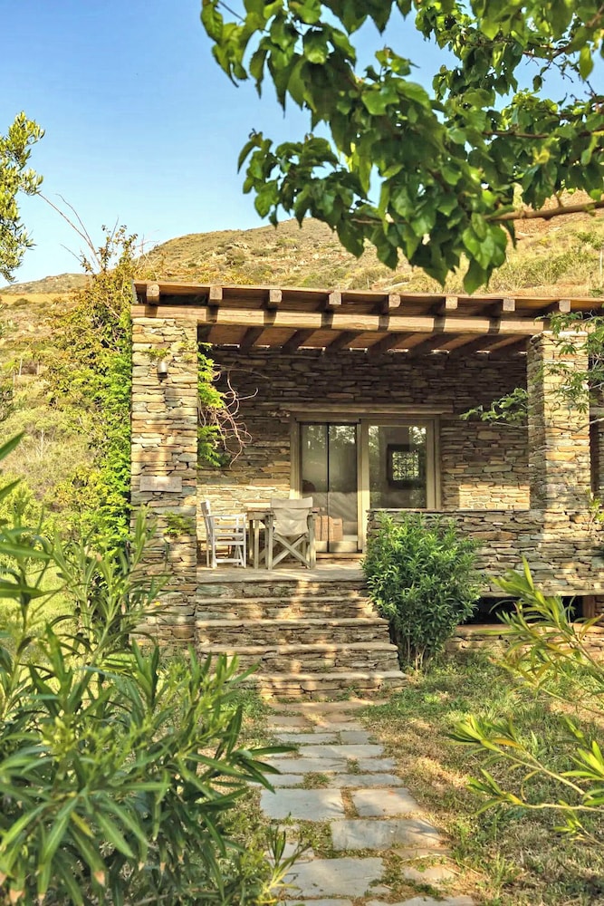 Stone House near the beach photo 3