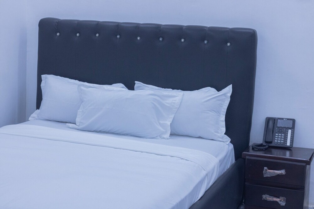 Deluxe Room, Balcony, City View photo 1