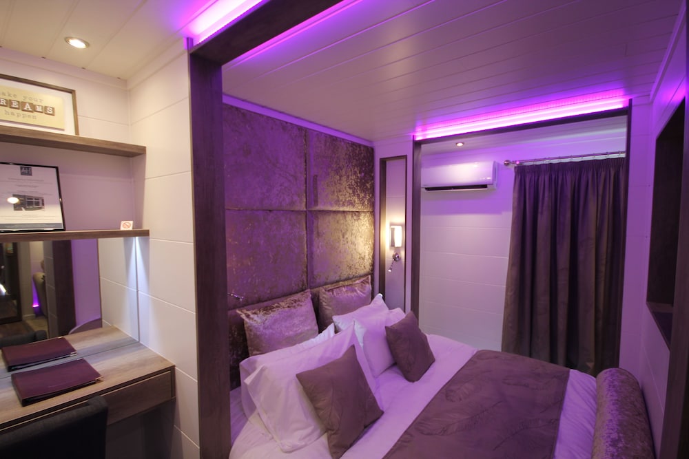 Woodland Escape Suite, 1 King Bed