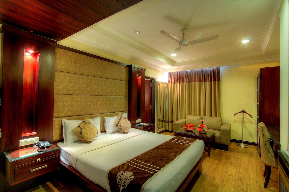 Super Deluxe Room