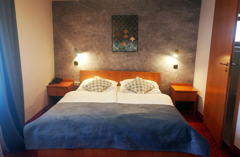 Standard Double Room photo 1
