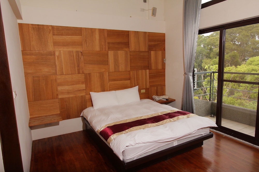 Double or Twin Room, City View photo 3