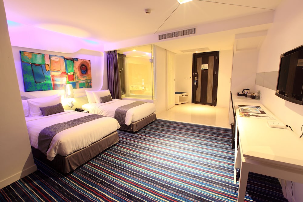 Deluxe Twin Room photo 1