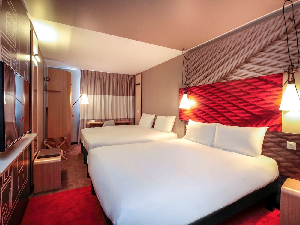 Room, Multiple Beds photo 1