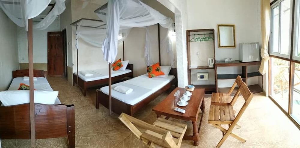 Triple Room, Patio photo 1