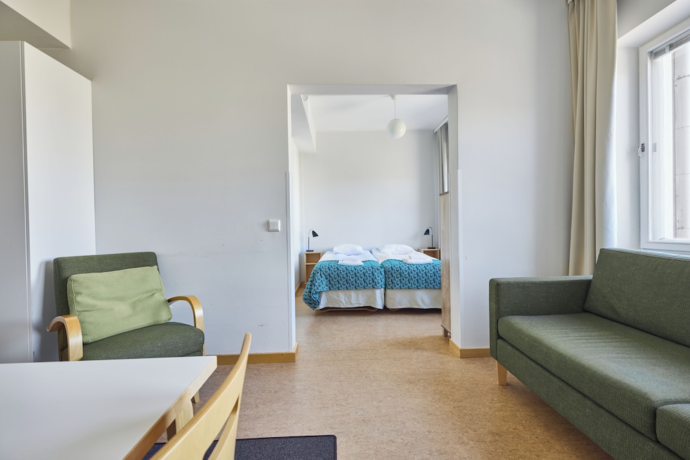 Basic Twin Room, 2 Twin Beds, Kitchen