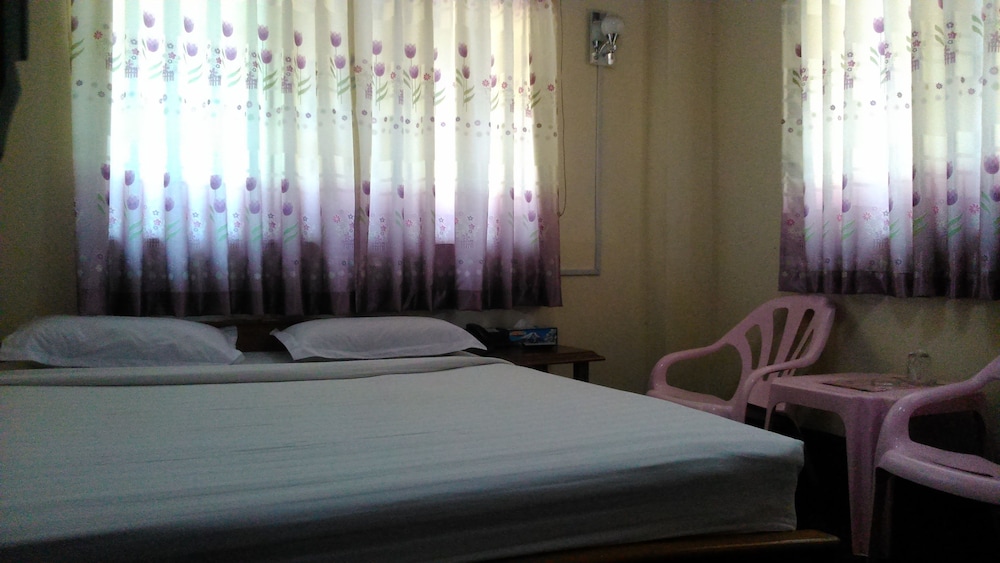 Standard Double Room photo 3