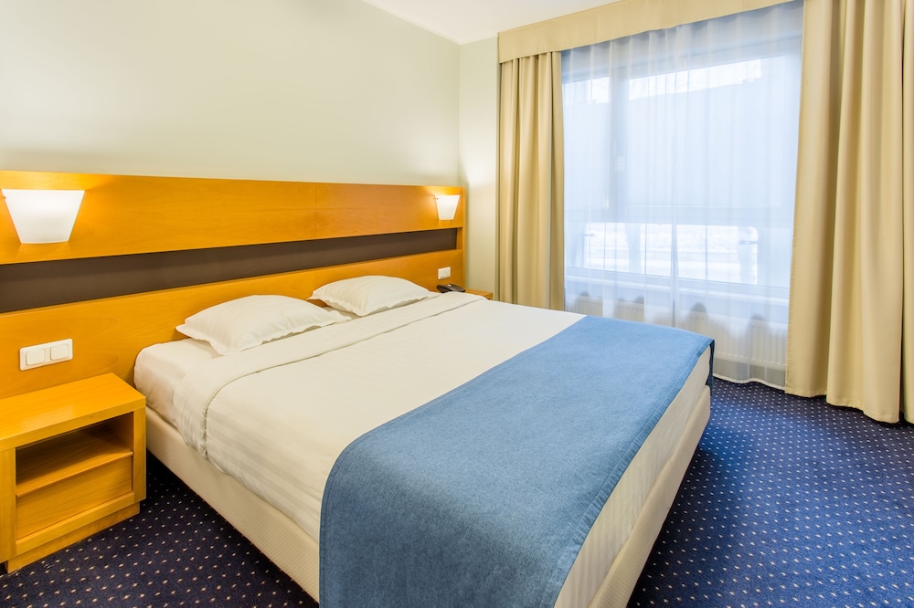 Standard Double Room - Photo 1