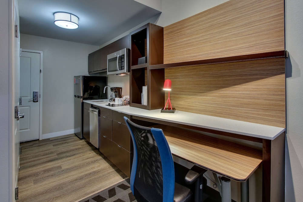 Suite, 1 Bedroom photo 3