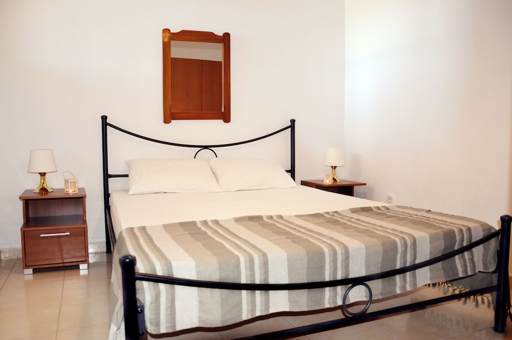 Basic Apartment