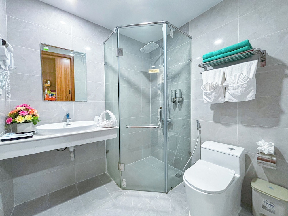 Suite, Ocean View - Photo 7