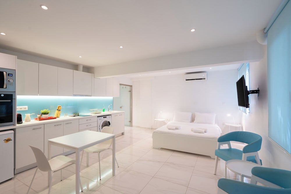 Exclusive Studio, 1 Double Bed, Non Smoking, Kitchen