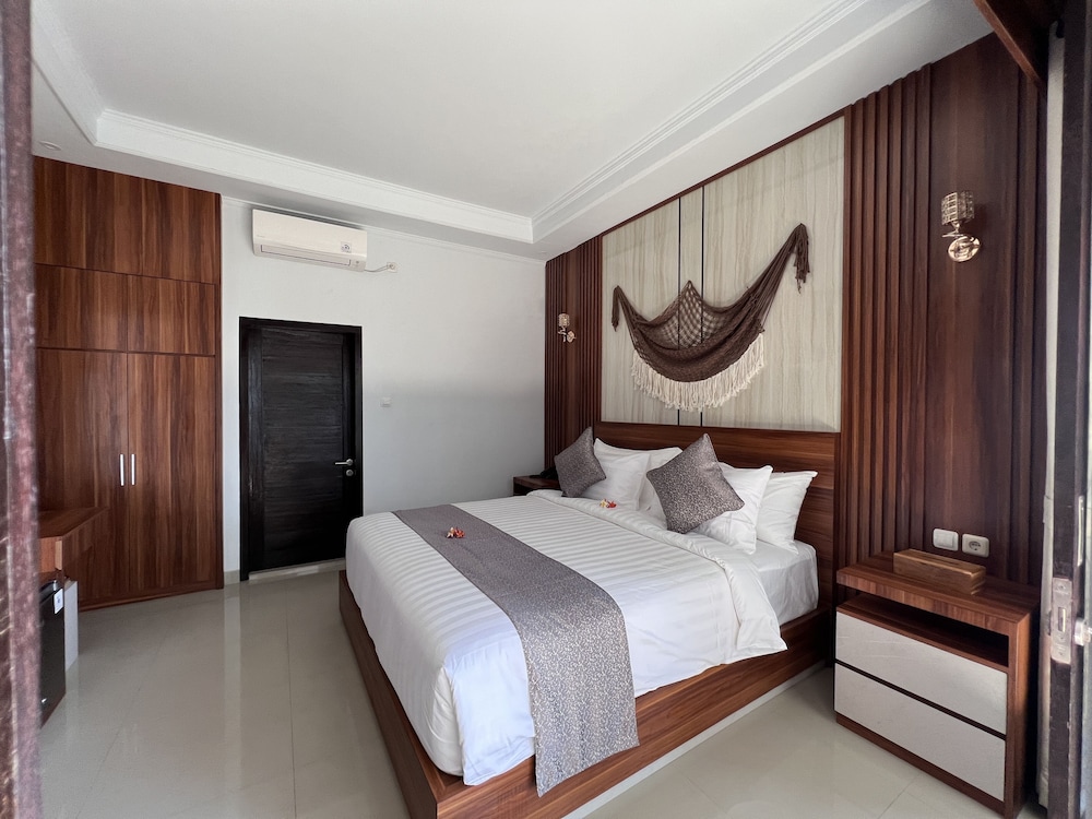 Grand Double Room, 1 King Bed - Photo 2