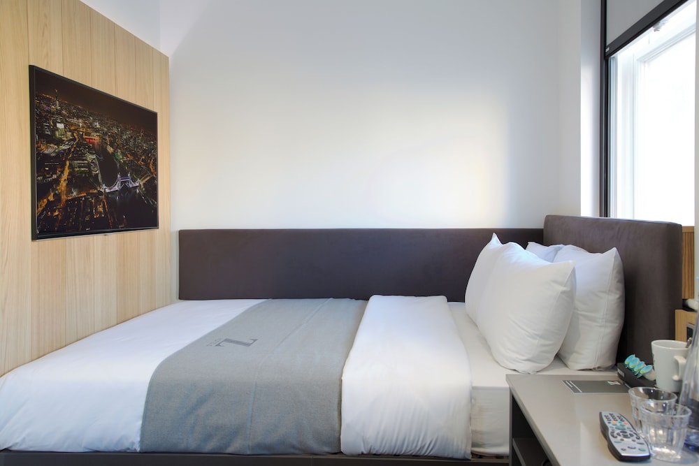 The Z Hotel City - Photo 14