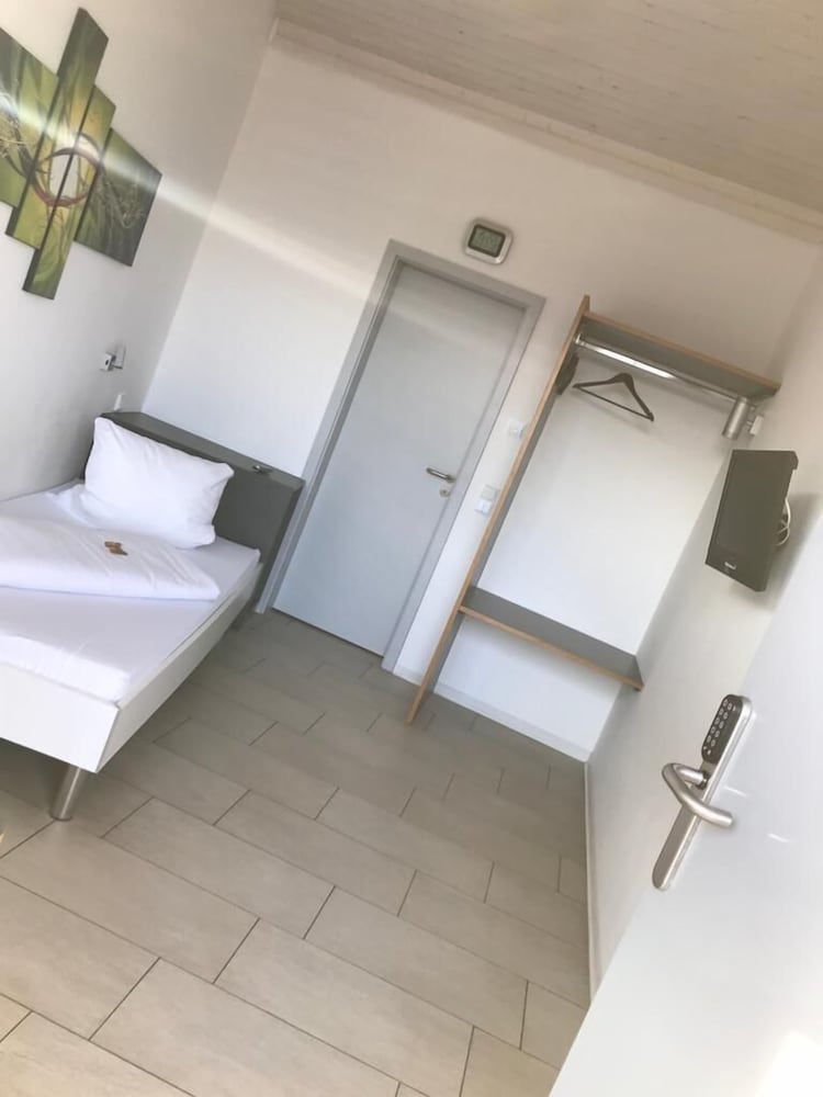 Junior Single Room, 1 Twin Bed photo 1