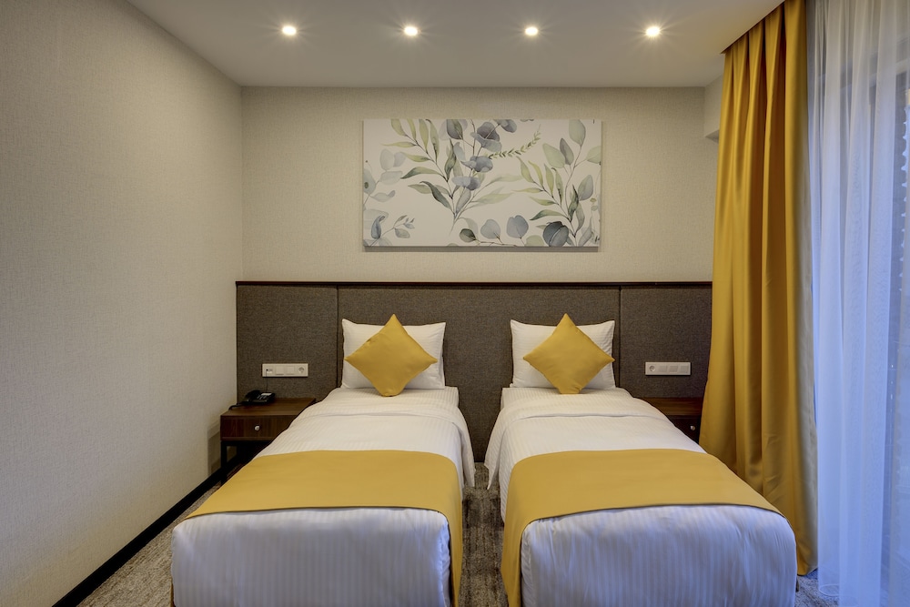 Superior Twin Room photo 2