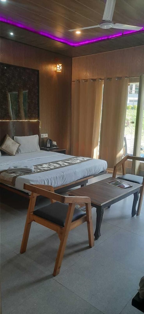 Family Triple Room, Balcony