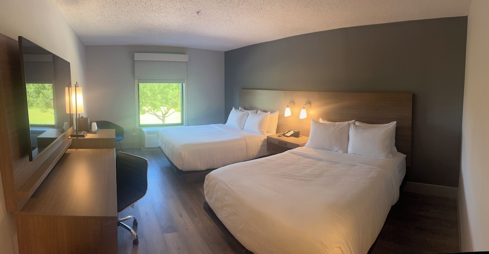 Standard Room, 2 Queen Beds, Non Smoking photo 1