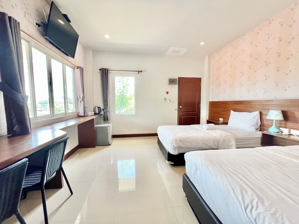 Standard Twin Room photo 1