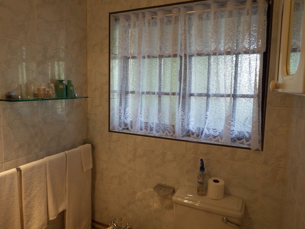 Standard Double Room, 1 Queen Bed (Martin Garden Room) photo 3
