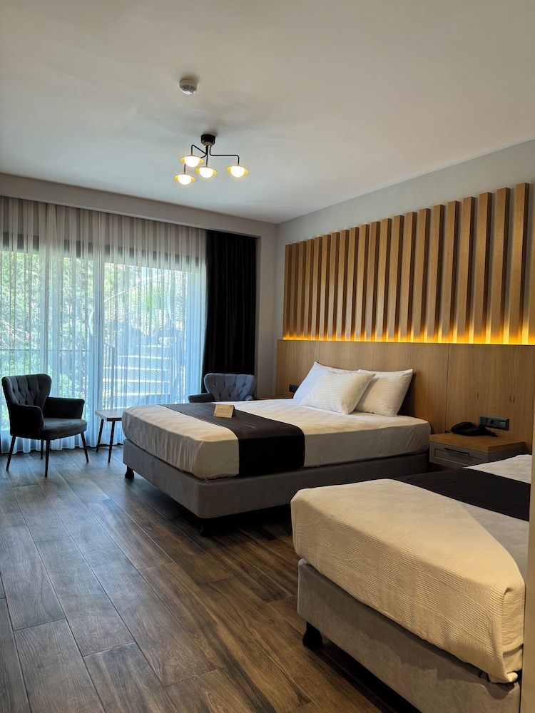 Standard Triple Room photo 1