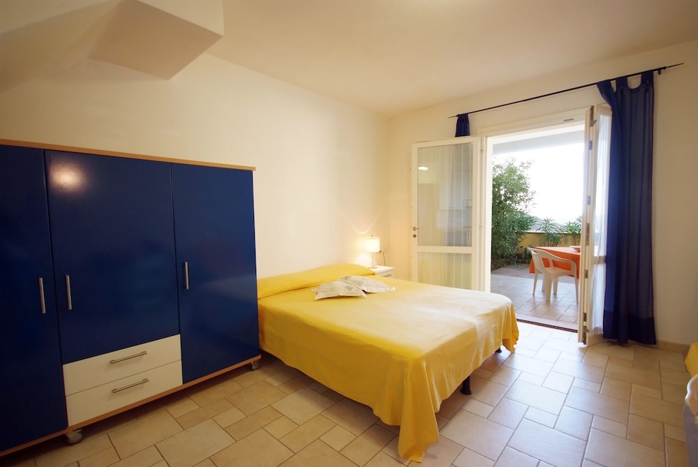 Panoramic Studio, 1 Bedroom, Pool Access, Ocean View photo 1