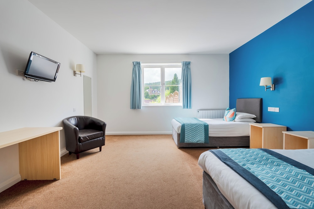Twin Room, Accessible - Photo 1
