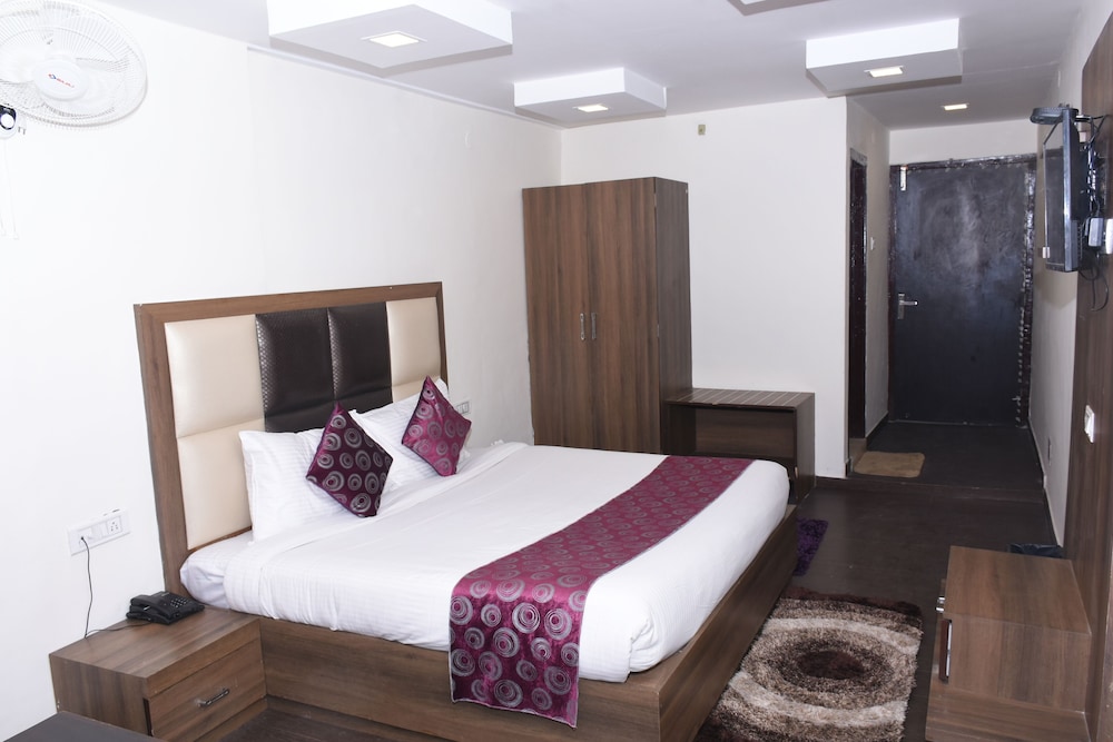 Deluxe Double Room, Balcony, Valley View - Photo 1